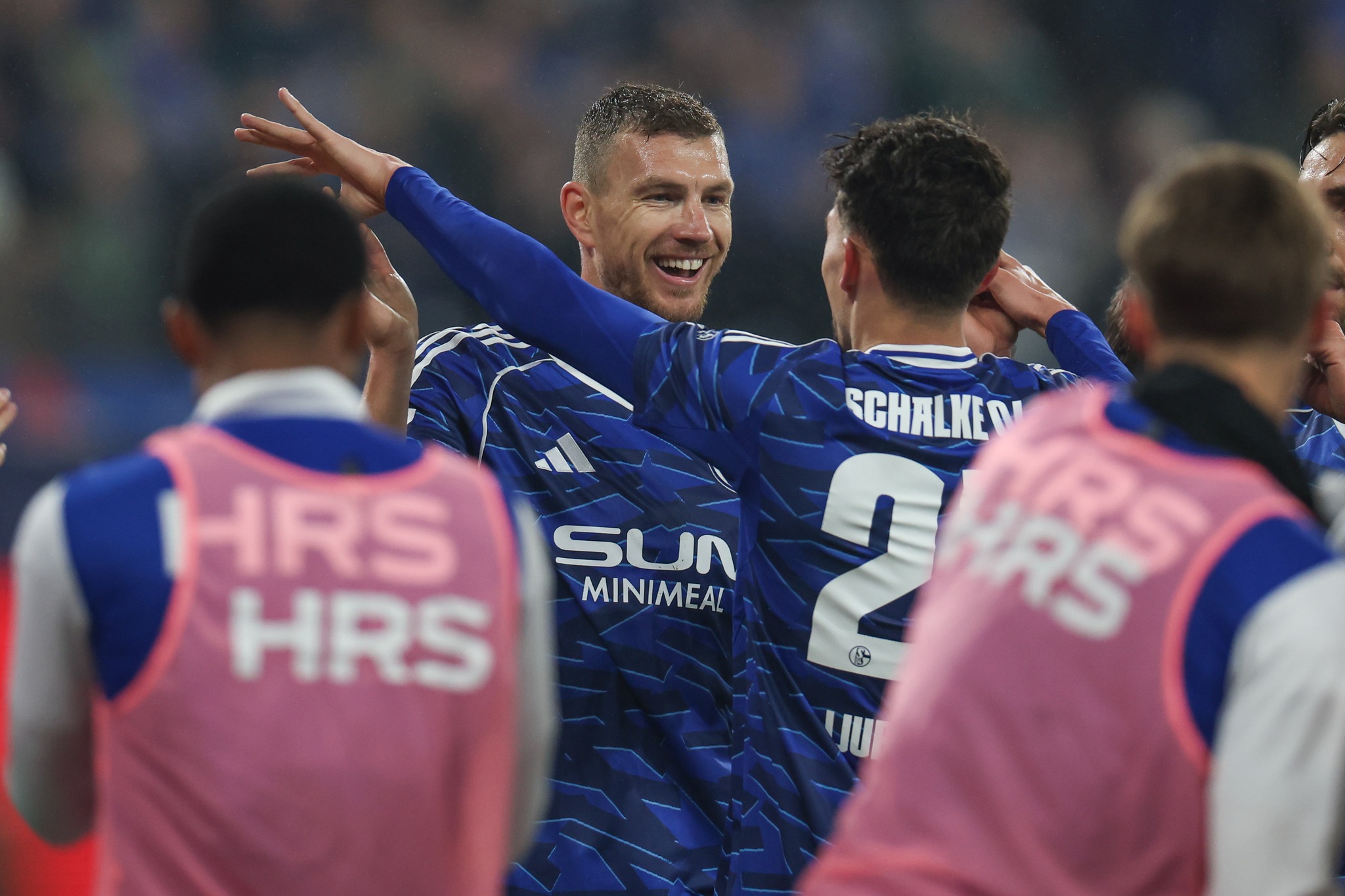 Džeko oduševio saigrače: Sve je lakše kada igraš s vrhunskim igračima!